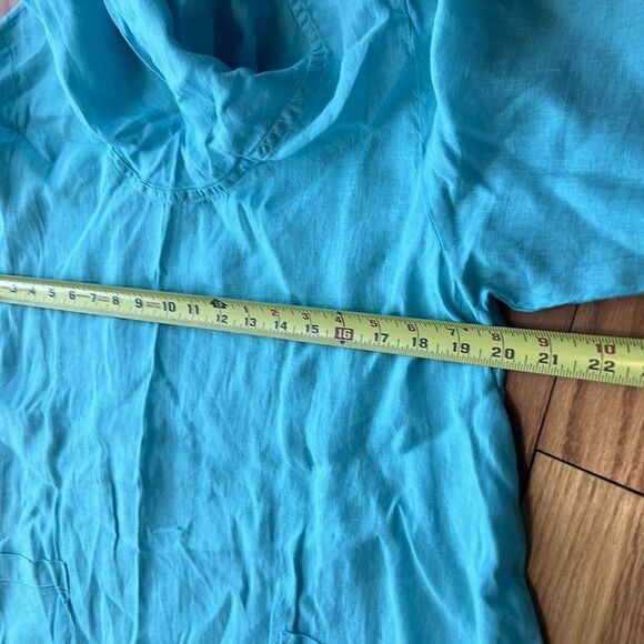 Match Point Linen Tunic, Small - Picture 8 of 9